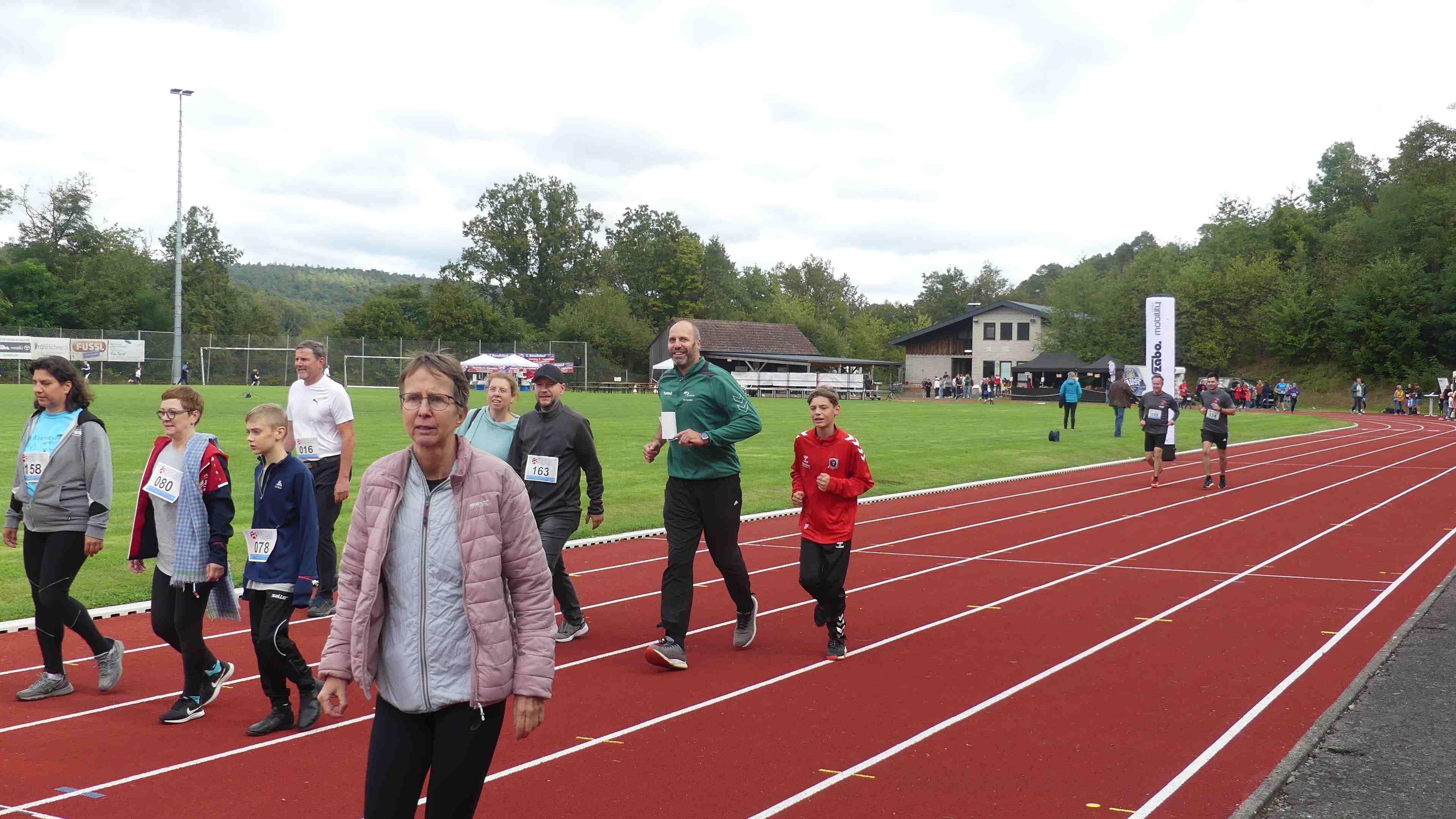 Bild vom 14. Benefizlauf im Jahr 2024. Dies ist das 31. Bild.